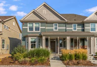 Main picture of 440 Zeppelin Way