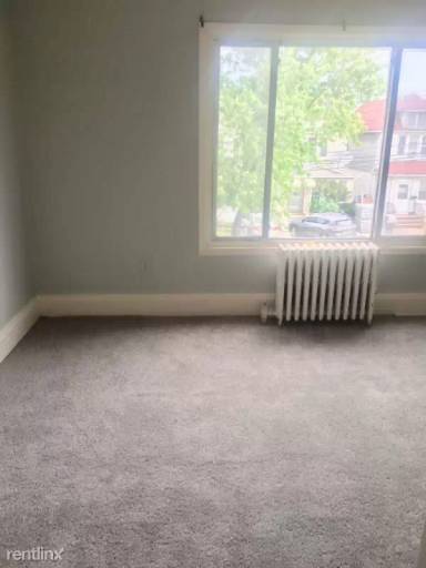 Main picture of 6266 Austin St
