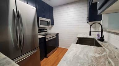 Main picture of 105 Pineridge Dr