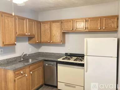 Main picture of 320 Granite St