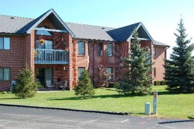 Main picture of N58W23917 Hastings Ct