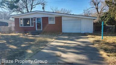 Main picture of 1502 Parr St