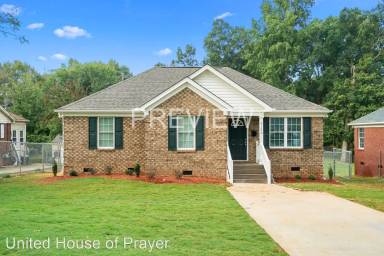 Main picture of 4108 Dinglewood Ave