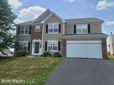 Main picture of 12430 Kings Point Dr