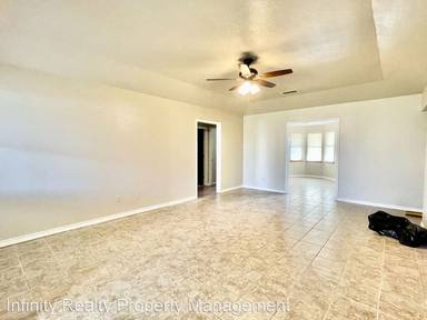 Main picture of 1330 N Dale Ave