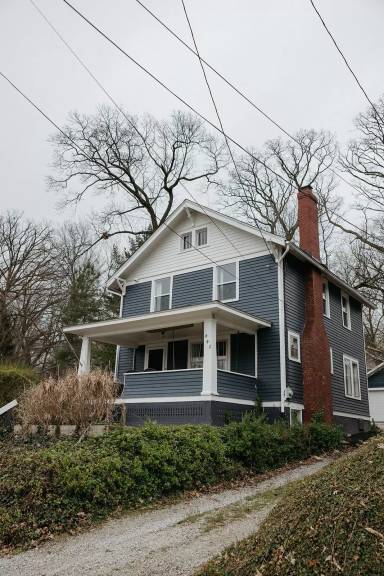 Main picture of 442 Aqueduct St