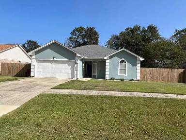 Main picture of 4413 Bayou Ridge Dr