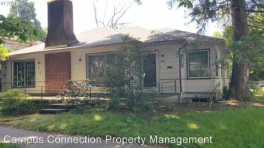 Main picture of 808 Jefferson St