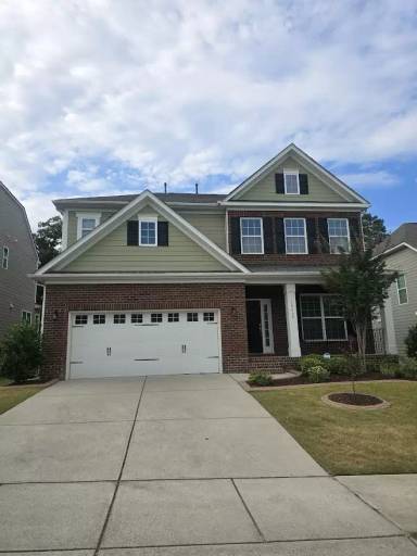 Main picture of 10660 Sky Chase Ave NW