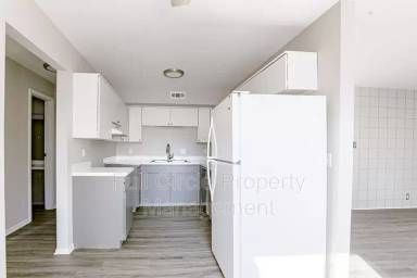 Main picture of 349 S 26th St