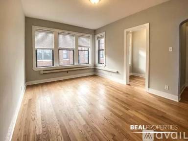 Main picture of 4409 N Wolcott Ave