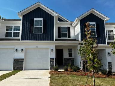 Main picture of 203 Eagle Watch Way