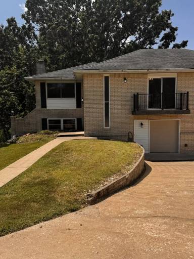Main picture of 14919 Dutchmans Dr