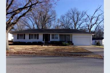 Main picture of 10366 Coburg Lands Dr