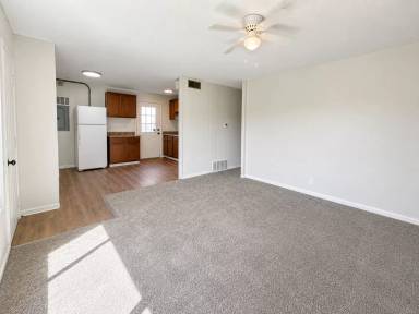 Main picture of 1482 Kingry St