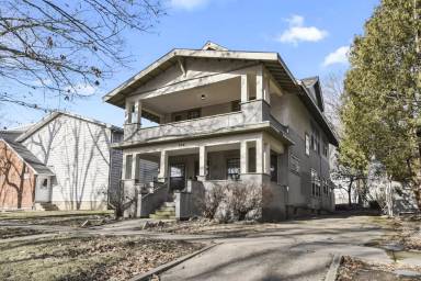 Main picture of 504 W White St
