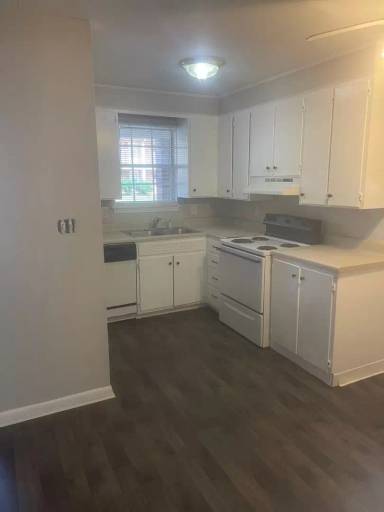 Main picture of 5460 Shattalon Dr