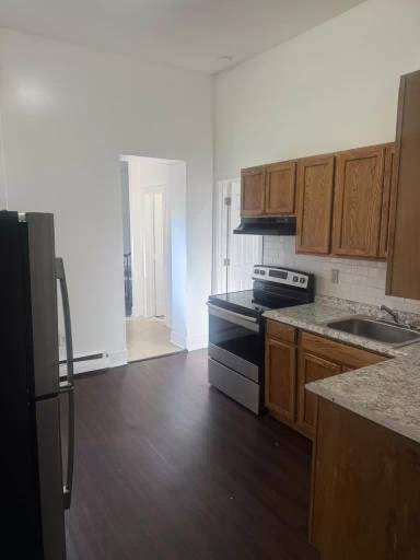 Main picture of 475 S Pearl St