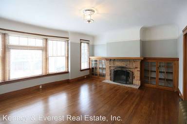 Main picture of 3125 Scott St