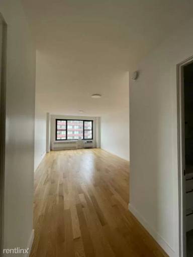Main picture of 145 4th Ave Apartments