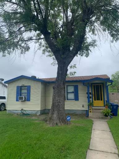 Main picture of 716 Shadwell Dr