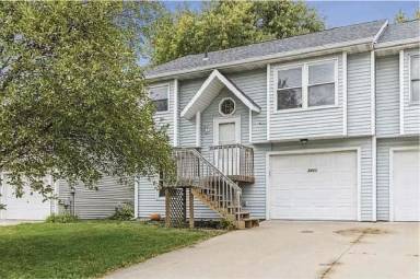 Main picture of 2203 10th St