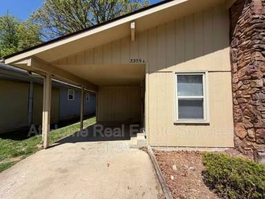 Main picture of 3304B E Portland St