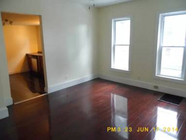 Main picture of 1710 E Fayette St