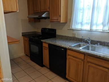 Main picture of 1332 E 31st St