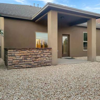 Main picture of 13840 Hollywood Dr