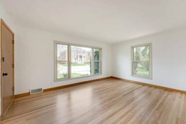 Main picture of 8201 W North Ave