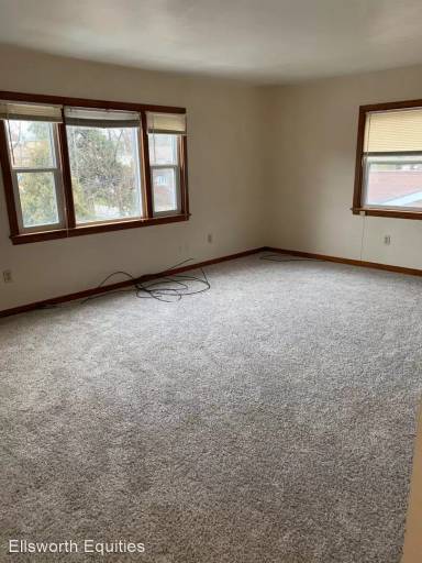 Main picture of 5104 3rd St