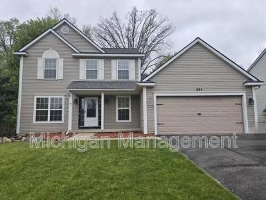 Main picture of 684 Glenlivet St