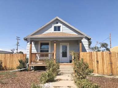 Main picture of 407 8th St