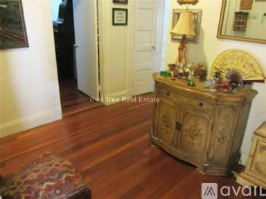 Main picture of 1788 Beacon St