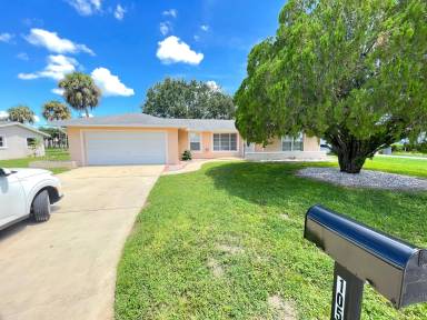 Main picture of 105 Waterview Ave