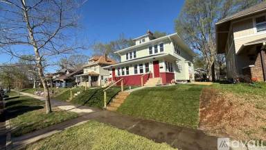 Main picture of 4071 N College Ave