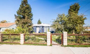 Main picture of 2600 Dracena St