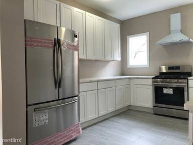 Main picture of 99 Clerk St