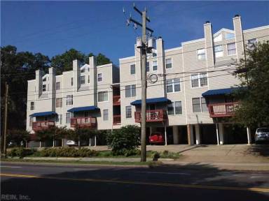 Main picture of 1301 Hampton Blvd