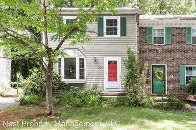 Main picture of 132 Quince Ln