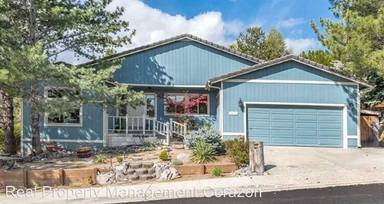 Main picture of 3590 Hemlock Way
