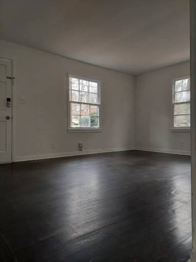 Main picture of 243 Toni Pl SE