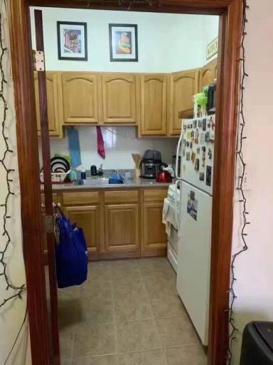 Main picture of 1119 Walnut St