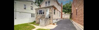 Main picture of 452 Quincy Ave