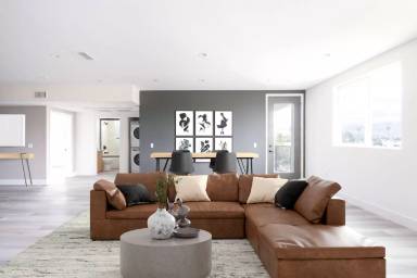 Main picture of 11155 Huston St
