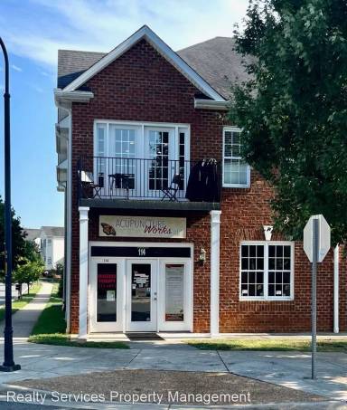 Main picture of 101 Duncraig Dr