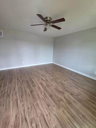 Main picture of 7 King Row