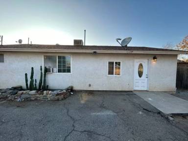 Main picture of 232 Oswell St