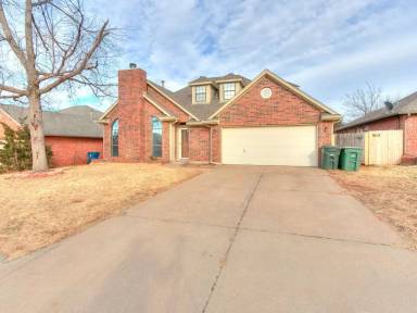 Main picture of 1832 Courtney Ln